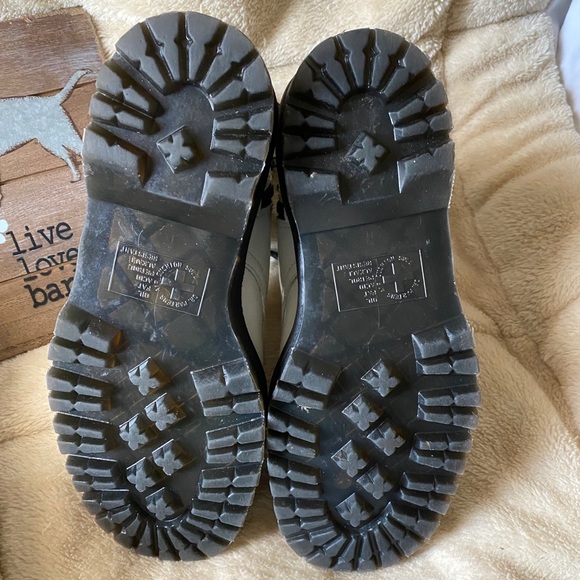 SOLD D 🛑🛑🛑Dr Martens Jadon Leather Boots🤍🤍 - Picture 7 of 8